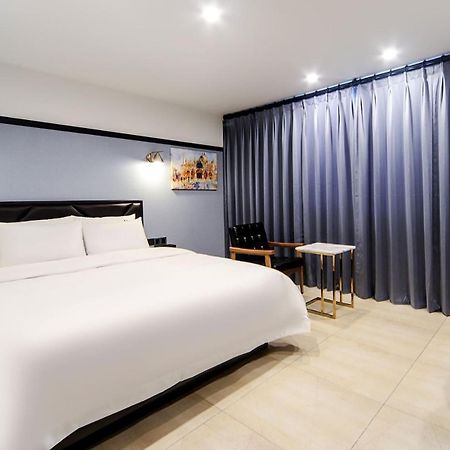 온나 호텔 대연동 부산 Daeyeon Onna Hotel Daeyeon Μπουσάν Εξωτερικό φωτογραφία