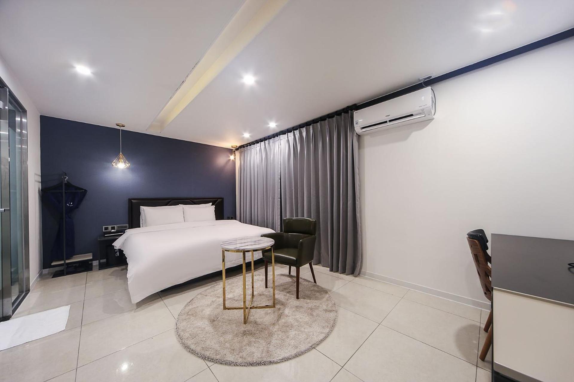 온나 호텔 대연동 부산 Daeyeon Onna Hotel Daeyeon Μπουσάν Εξωτερικό φωτογραφία